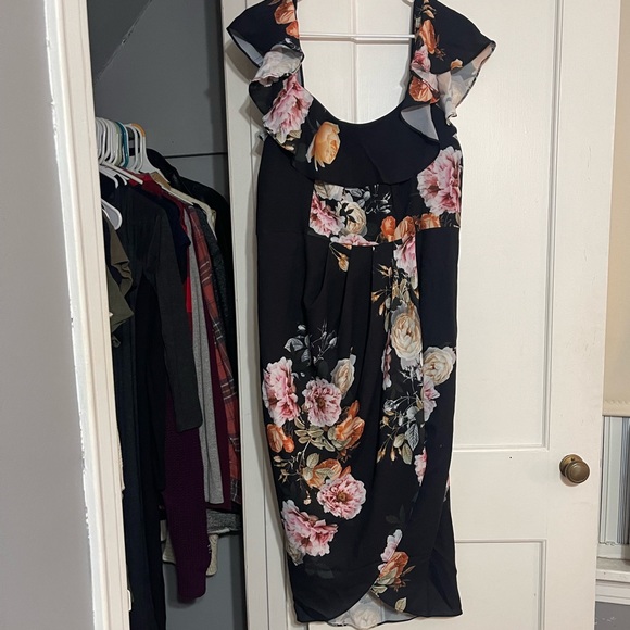 City Chic Dress - Picture 1 of 3